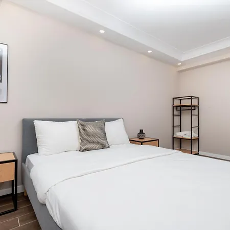 Daire Luxury 2br Bosphorus View With Free Parking *
