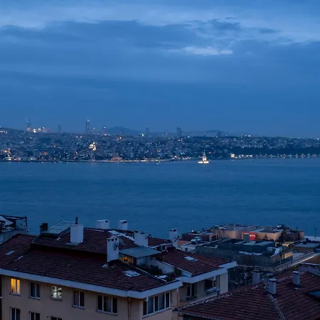 Luxury 2br Bosphorus View With Free Parking Lägenhet